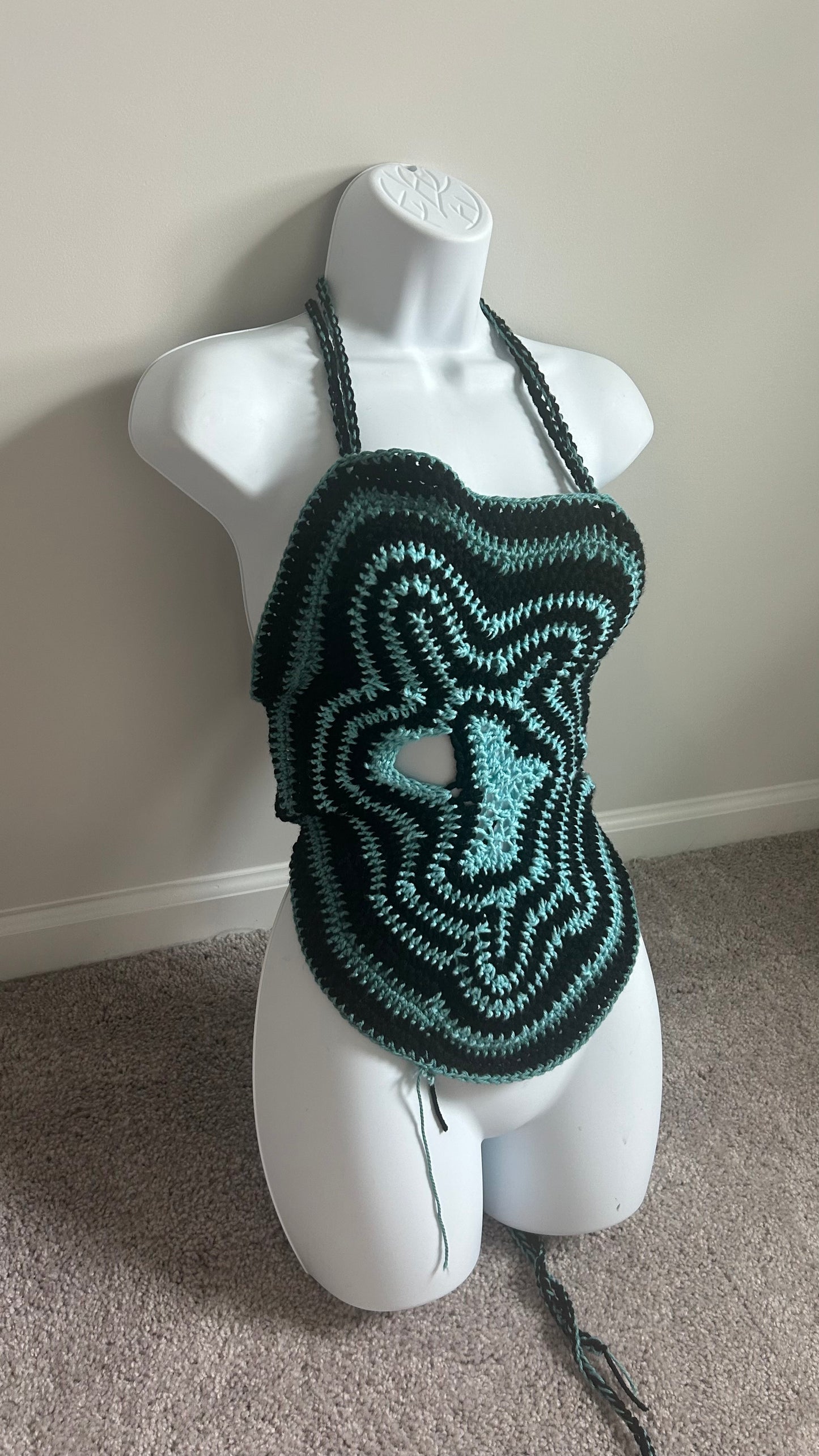 Lost & found Burning blue Freeform crochet top