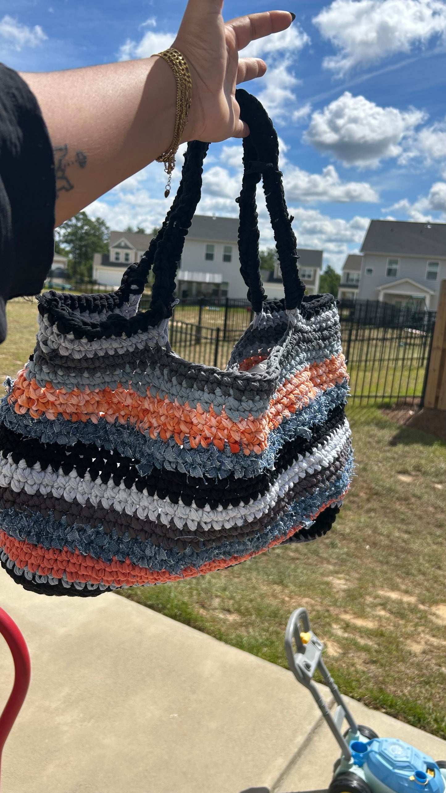 Revival Bag No12: Summers Statement Tshirt crochet bag