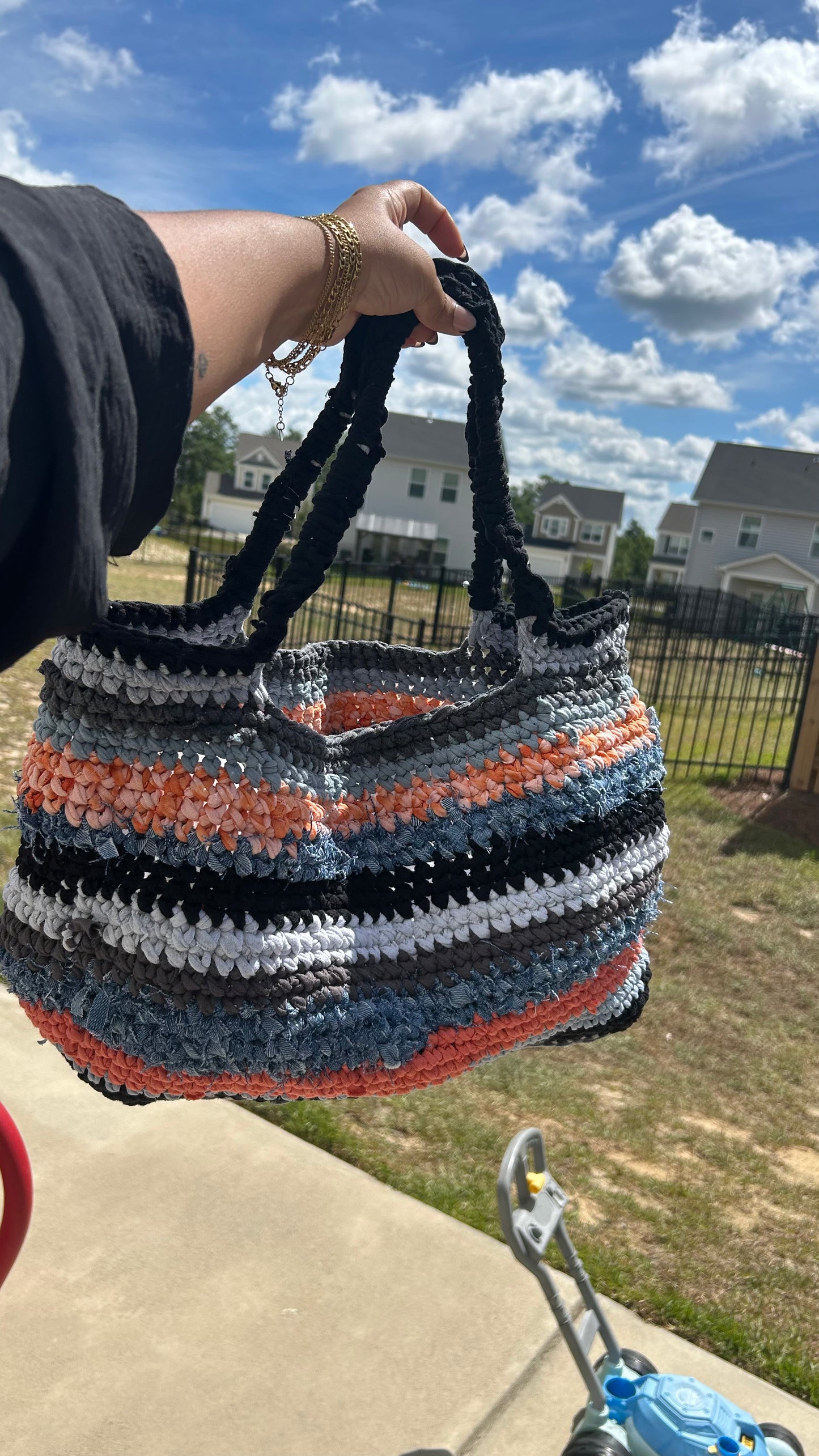 Revival Bag No12: Summers Statement Tshirt crochet bag