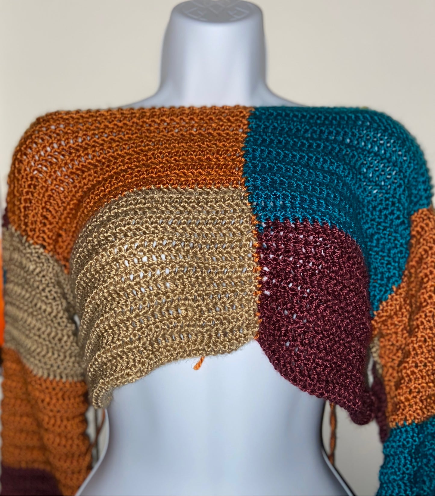 T.E.K Statement Patch crochet top